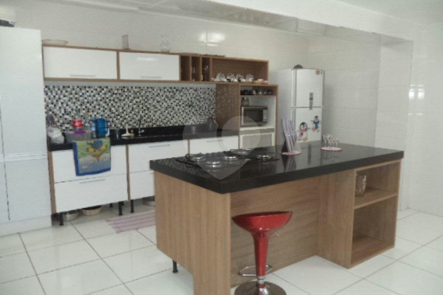 Casa de Vila à venda com 3 suítes em Santana, São Paulo, SP