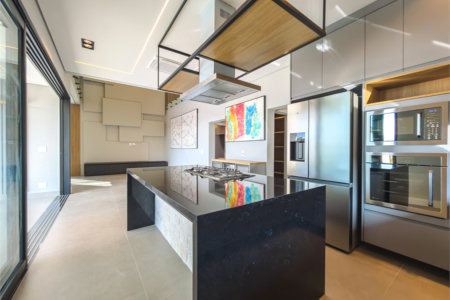 Casa à venda com 4 suítes, no condomínio Villa dos Pinheiros, Indaiatuba - SP