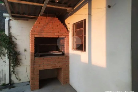 Casa à venda com 3 quartos em Jardim Maria, Itatiba, SP