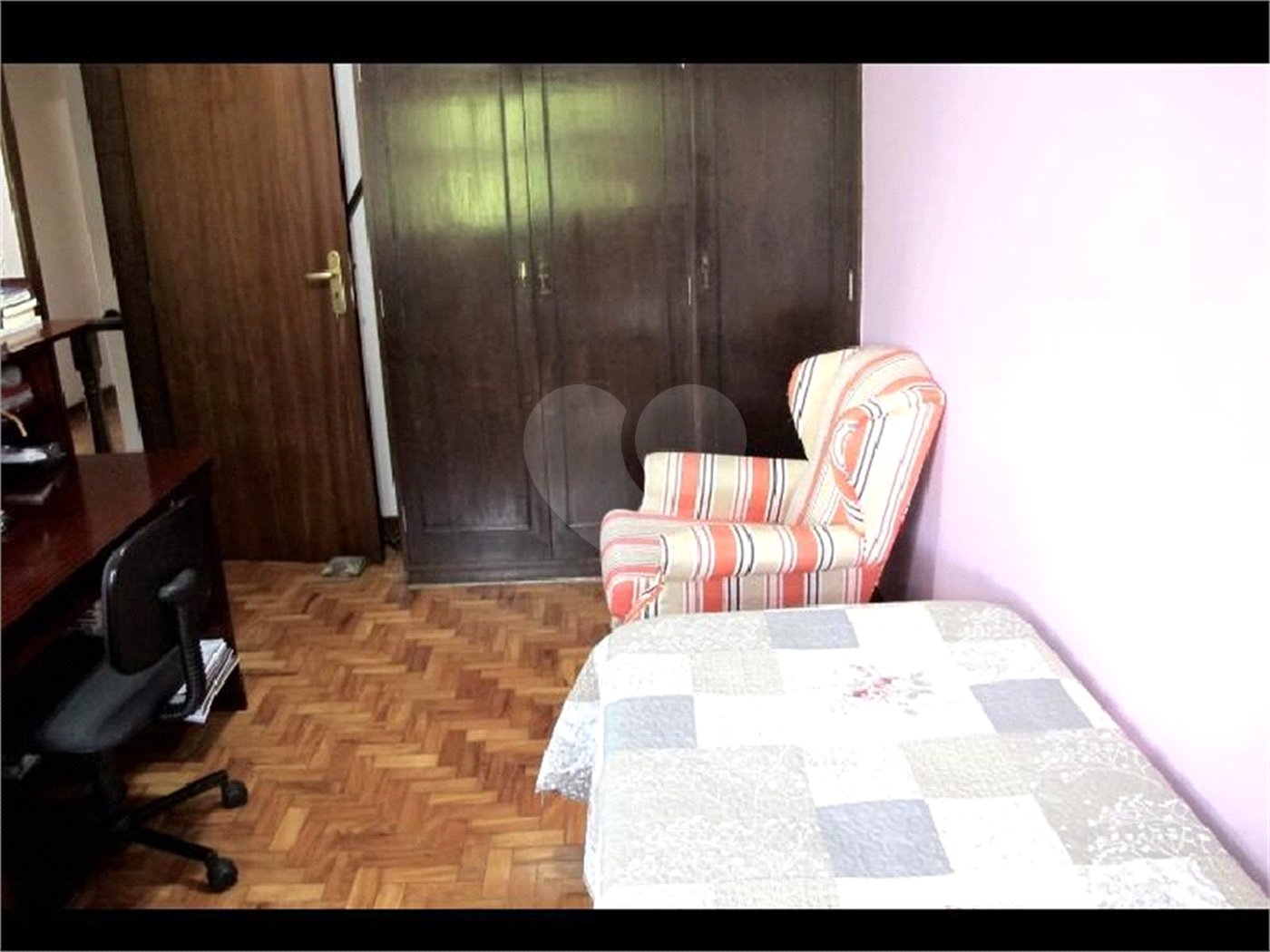 Sobrado à venda com 3 quartos, sendo 1 suíte, em Tremembé, São Paulo, SP