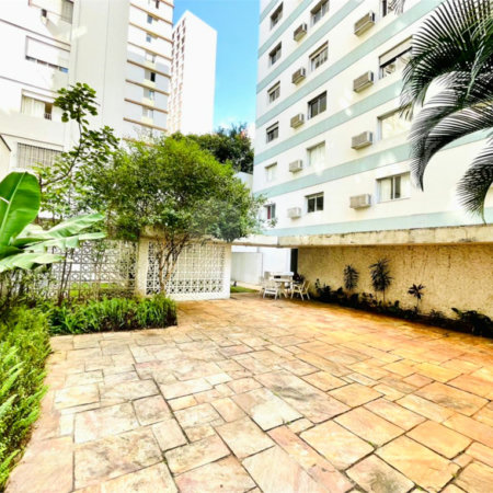 Apartamento à venda com 3 quartos, sendo 2 suítes, em Jardim Paulista, São Paulo, SP
