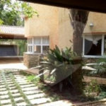 Sobrado à venda com 4 quartos, sendo 2 suítes, em Alpes da Cantareira, Mairiporã, SP