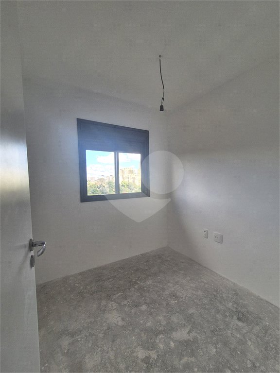 Apartamento à venda com 3 quartos, sendo 1 suíte, em Vila Anastácio, São Paulo, SP