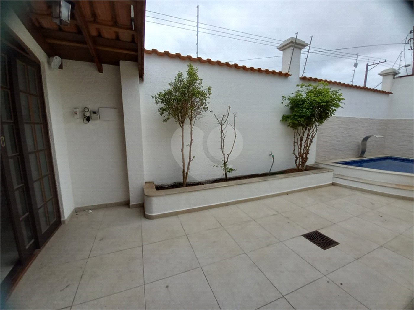 Casa à venda com 4 quartos, sendo 1 suíte,  em Vila Oliveira, Mogi das Cruzes, SP