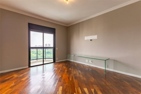 Apartamento à venda com 4 quartos, sendo 3 suítes, em Vila Suzana, São Paulo, SP