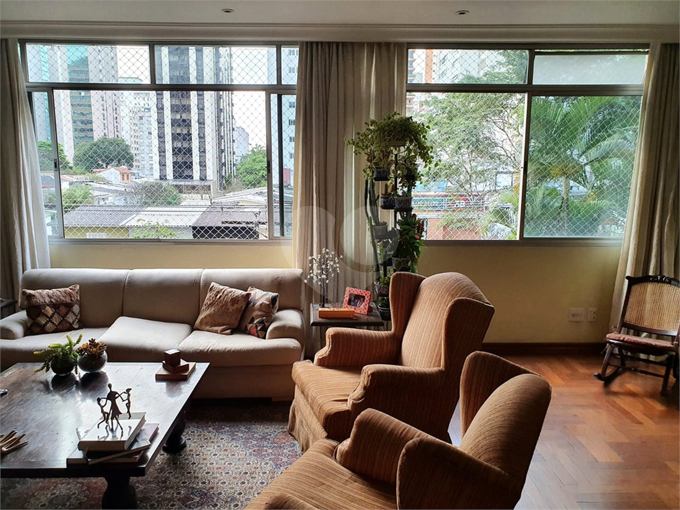 Apartamento à venda com 3 quartos, sendo 2 suítes, em Itaim Bibi, São Paulo, SP