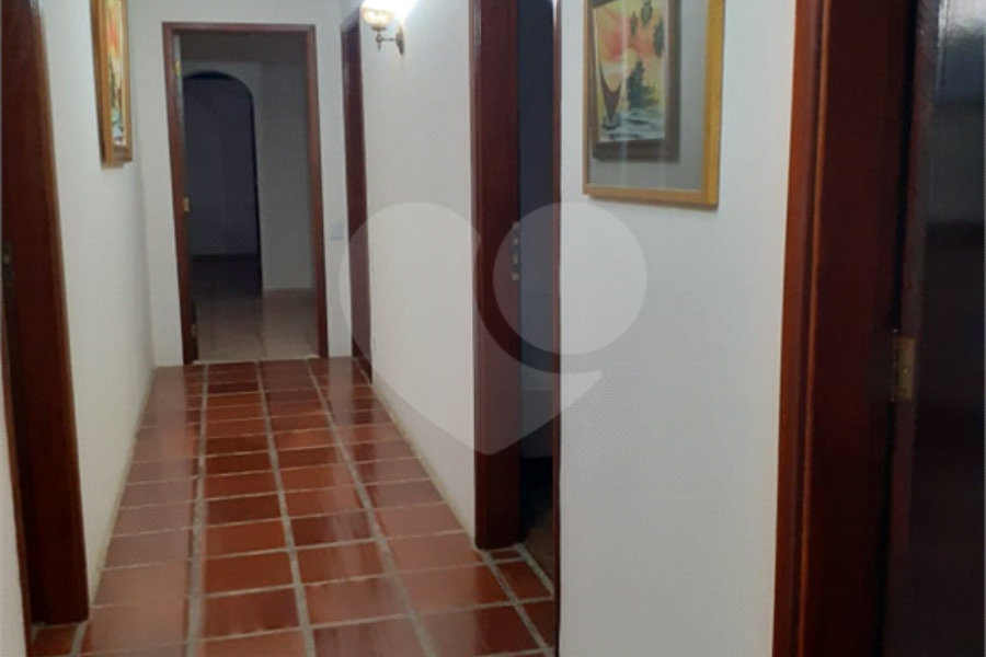 Casa à venda com 8 quartos, sendo 2 suítes, em Serra da Cantareira, Mairiporã, SP
