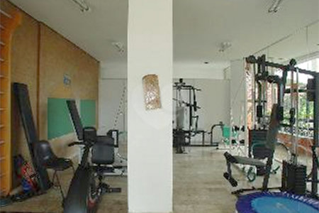 Apartamento à venda com 3 quartos, sendo 1 suíte,  em Jardim Parque Morumbi, São Paulo, SP