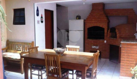 Sobrado à venda com 3 quartos, sendo 1 suíte,  em Parque Continental II, Guarulhos, SP