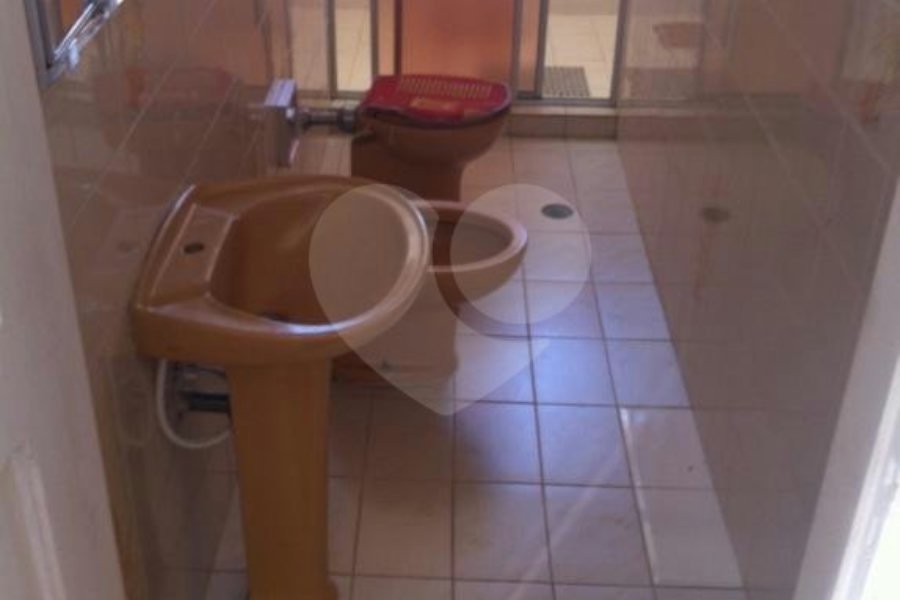 Sobrado à venda com 3 quartos em Vila Nova Cachoeirinha, São Paulo, SP