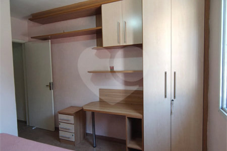 Sobrado à venda com 3 quartos, sendo 1 suíte,  em Vila Matilde, São Paulo, SP