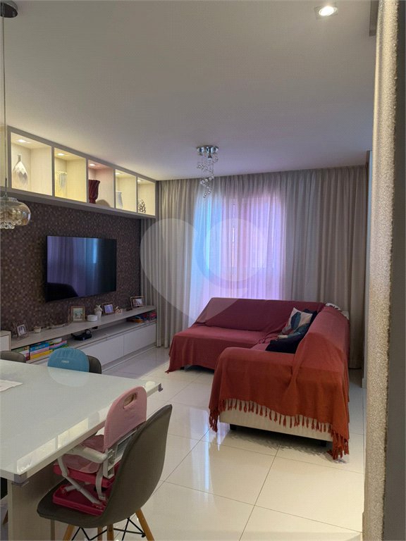 Casa à venda com 4 quartos, sendo 1 suíte, no condomínio Freguesia, Rio de Janeiro - RJ