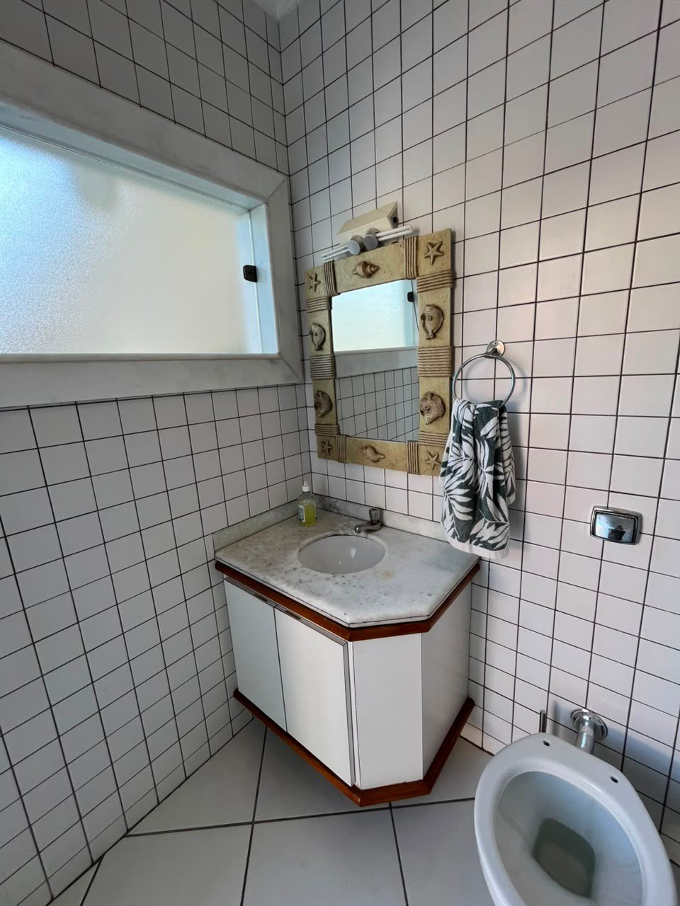 Casa à venda com 3 quartos, sendo 1 suíte,  em Santos Dumont, Três Lagoas, MS