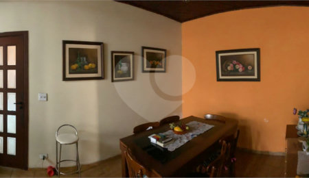 Casa Térrea à venda com 4 quartos, sendo 2 suítes, no Centro, Mogi das Cruzes, SP