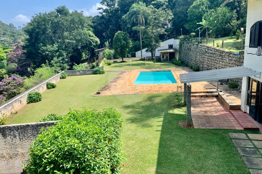 Casa Térrea à venda com 4 quartos, sendo 1 suíte, em Serra da Cantareira, Mairiporã, SP