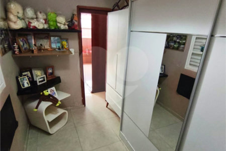 Casa à venda com 3 quartos em Vila Bertioga, São Paulo, SP