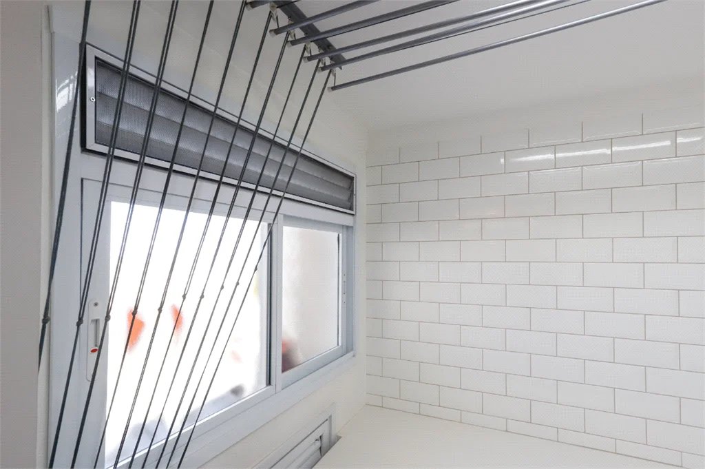 Apartamento à venda com 3 quartos, sendo 1 suíte, em Vila Anastácio, São Paulo, SP