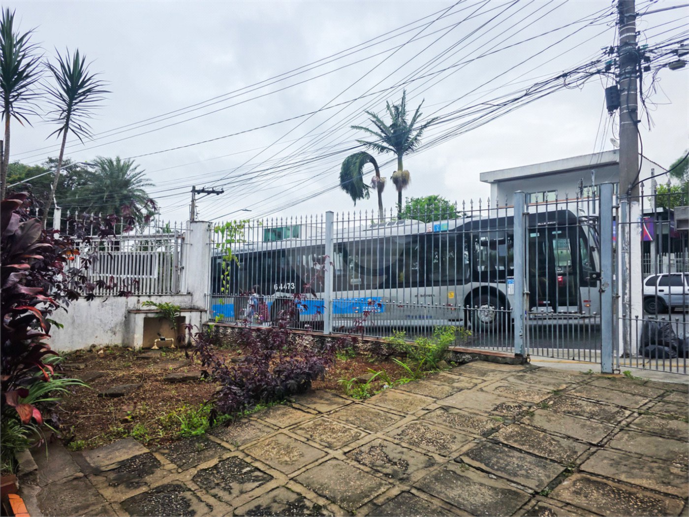 Casa à venda com 4 quartos em Jabaquara, São Paulo, SP