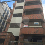 Apartamento à venda com 3 quartos, sendo 1 suíte, em Parque Enseada, Guarujá, SP
