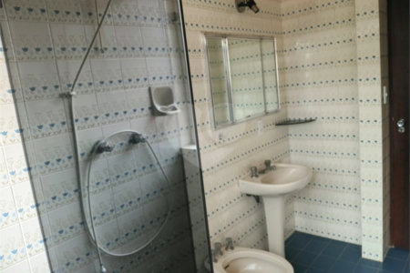 Sobrado à venda com 4 quartos, sendo 2 suítes, em Interlagos, São Paulo, SP