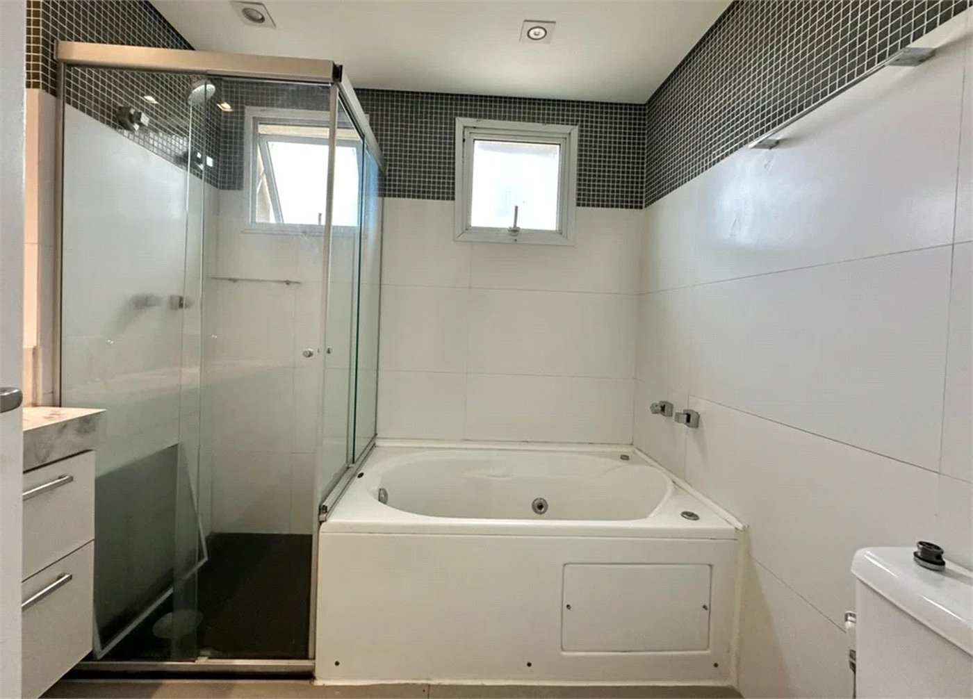 Apartamento à venda com 4 quartos, sendo 3 suítes,  em Vila Leopoldina, São Paulo, SP