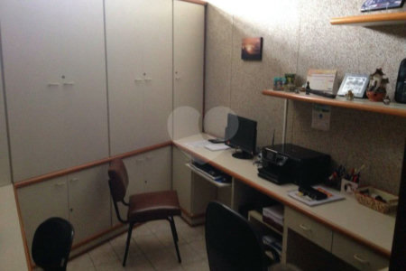 Casa à venda com 3 quartos, sendo 1 suíte, em Jardim Japão, São Paulo, SP