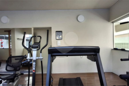 Apartamento à venda com 3 quartos, sendo 1 suíte,  em Indianópolis, São Paulo, SP