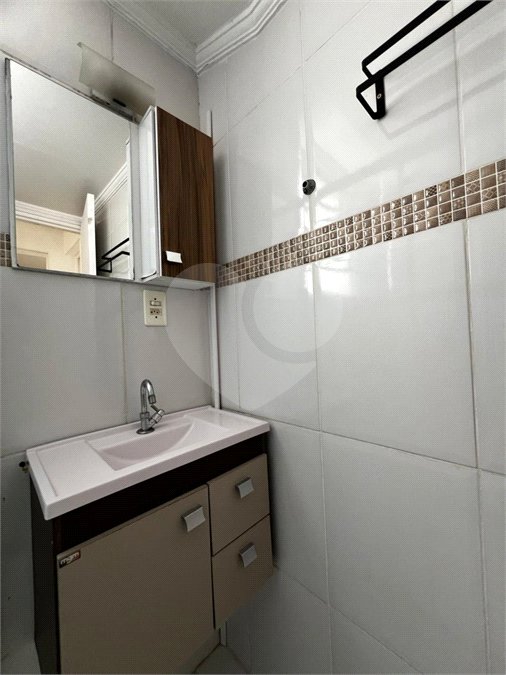 Apartamento para alugar com 2 quartos em Jardim Marica, Mogi das Cruzes, SP