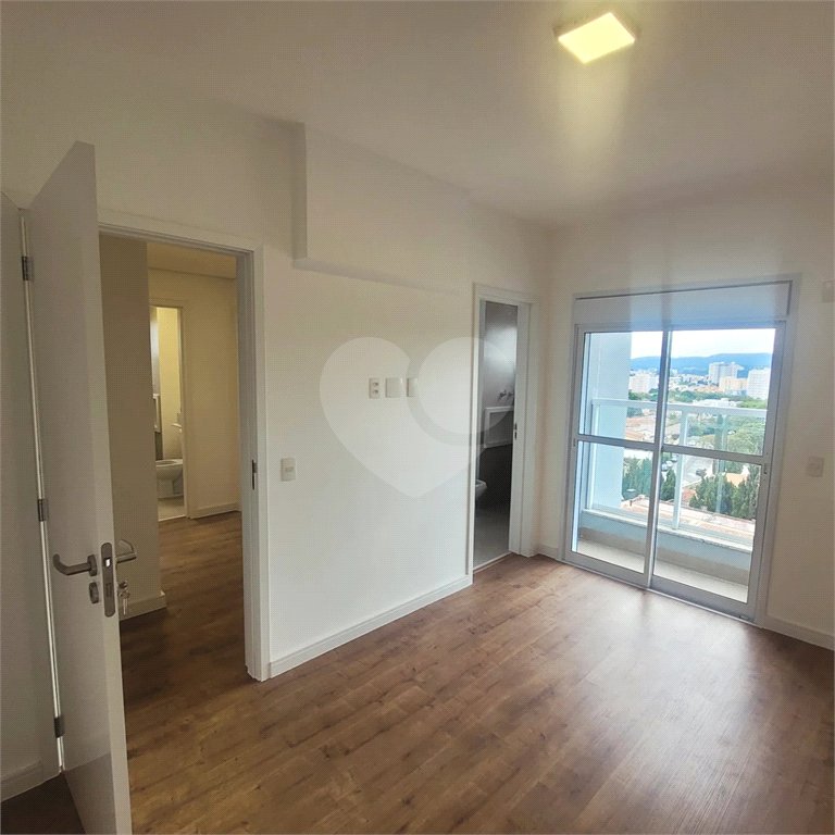 Apartamento à venda com 3 quartos, sendo 1 suíte, em Vila Helena, Atibaia, SP