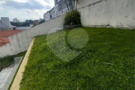 Sobrado à venda com 5 quartos, sendo 1 suíte,  em Jardim Franca, São Paulo, SP