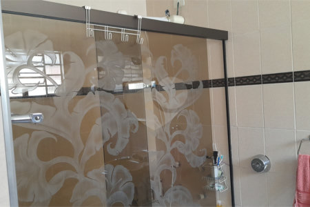 Sobrado à venda com 3 quartos, sendo 1 suíte, em Vila Nivi, São Paulo, SP