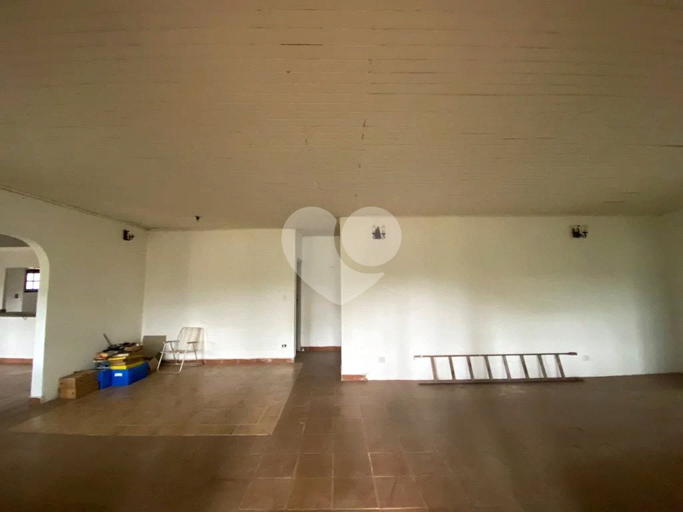 Casa à venda com 6 quartos, sendo 5 suítes,  em Santa Claudina, Vinhedo, SP