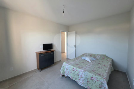 Casa em condomínio à venda com 3 quartos, sendo 1 suíte,  em Ogiva, Cabo Frio, RJ