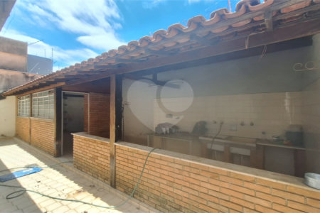 Casa à venda ou para alugar com 3 quartos, sendo 2 suítes,  em Parque Campolim, Sorocaba, SP