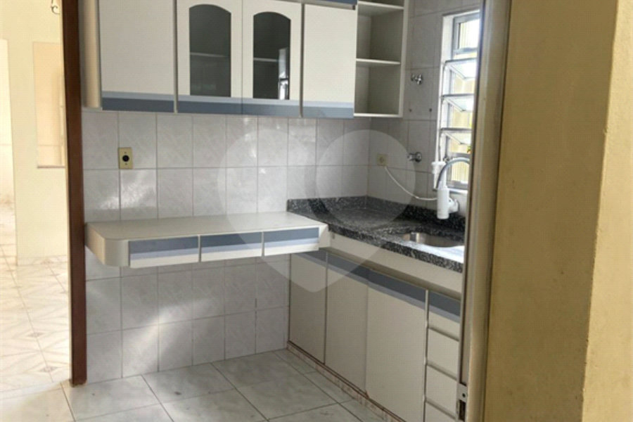 Casa Térrea para alugar com 3 quartos, sendo 1 suíte,  em Vila Ipojuca, São Paulo, SP