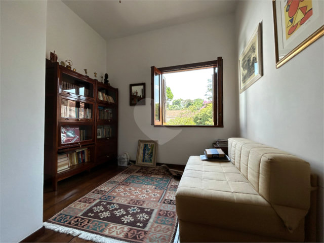 Casa de Vila à venda com 3 quartos, sendo 1 suíte,  em Granja Julieta, São Paulo, SP