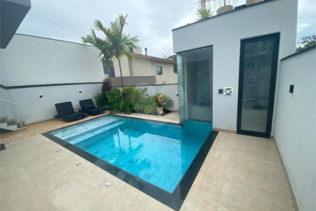 Casa à venda com 3 suítes no condomínio Bella Cittá - Villaggio II, Mogi das Cruzes - SP