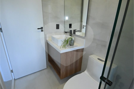 Casa à venda com 4 suítes no condomínio Residencial Dona Maria Candida, Indaiatuba - SP