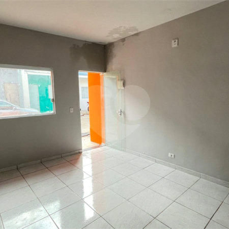 Kitnet à venda com 1 quarto em Jardim Nogueira, Sorocaba, SP