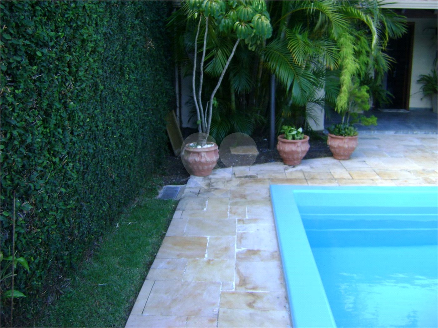 Casa à venda com 2 suítes em Jardim Eliana, Araraquara, SP