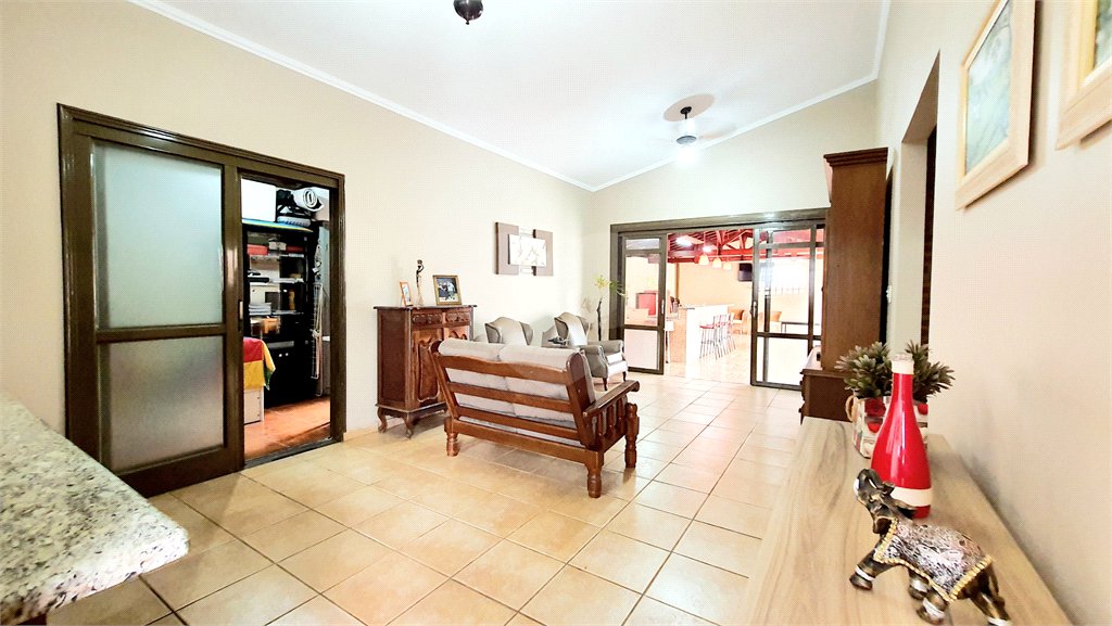 Casa de Vila à venda com 2 quartos, sendo 1 suíte,  em Residencial e Comercial Palmares, Ribeirão Preto, SP
