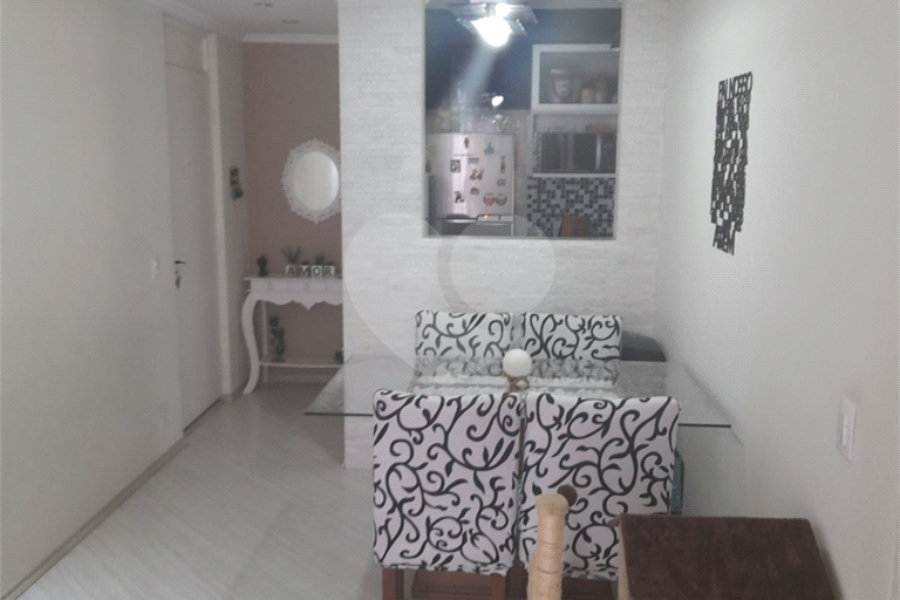 Apartamento à venda com 2 quartos em Conjunto Residencial Vista Verde, São Paulo, SP