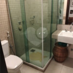 Casa em condomínio à venda com 3 quartos, sendo 2 suítes, em Portinho, Cabo Frio, RJ