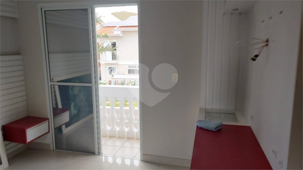 Casa à venda com 4 quartos, sendo 1 suíte, no condomínio Green View Residdence, Indaiatuba - SP