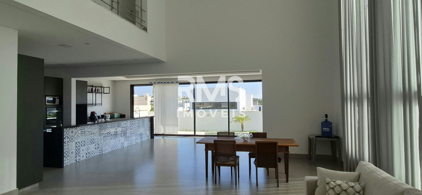 Casa à venda com 3 suítes no condomínio Residencialsaint Paul, Itu - SP