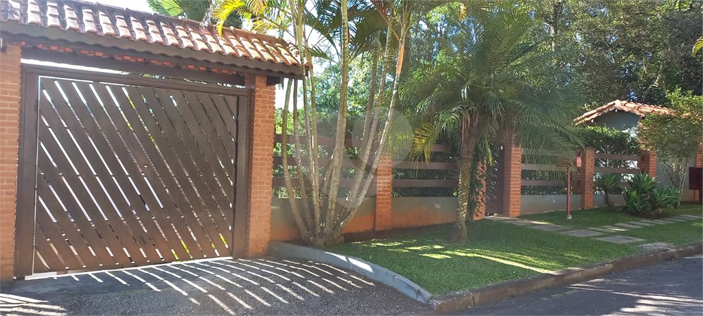 Casa à venda com 4 suítes no condomínio Alpes da Cantareira, Mairiporã - SP