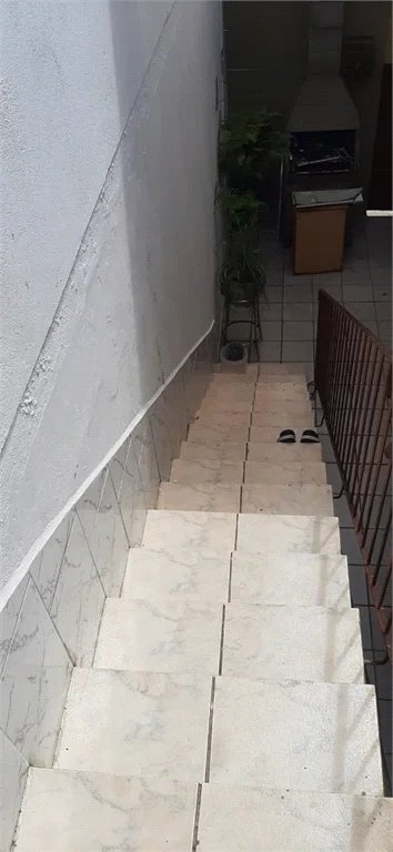 Sobrado à venda com 8 quartos em Jardim São Luís, São Paulo, SP