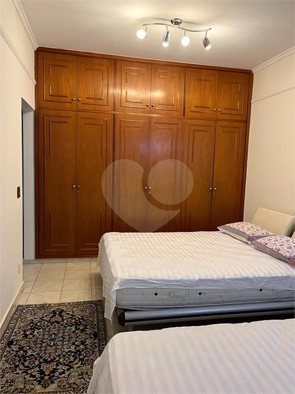 Casa à venda com 6 quartos, sendo 3 suítes, em Chácara Malota, Jundiaí, SP