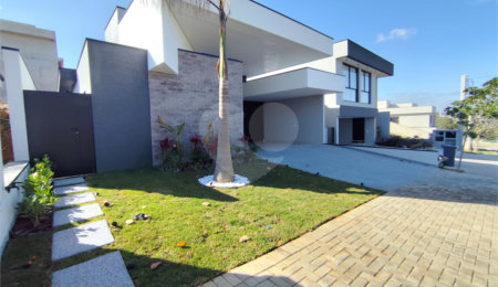 Casa à venda com 3 suítes no condomínio Terras Alpha Nova Esplanada, Votorantim - SP