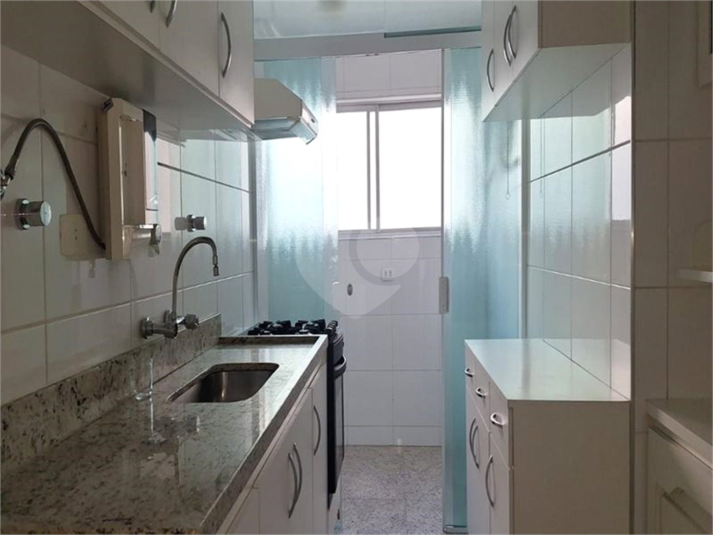 Apartamento à venda com 3 quartos, sendo 1 suíte, em Indianópolis, São Paulo, SP